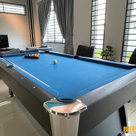 Desaru Arcadia Villa With Pool Table, Outdoor Bbq, Indoor Steamboat By Beestay Kangkar Chemaran Екстер'єр фото